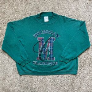 Vintage Michigan Classique Plaid Crewneck Sweatshirt